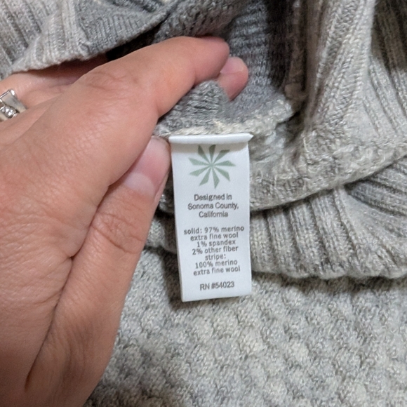 Athleta Spotlight Merino Wool Knit Sweater Dress M - Picture 7 of 10